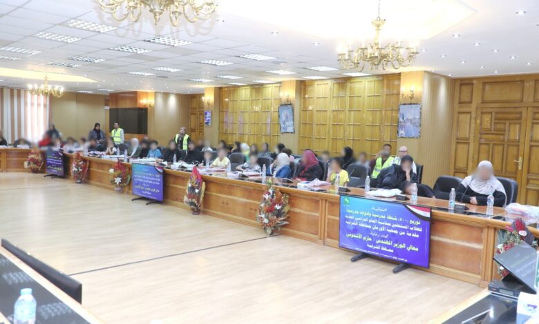 محافظ الشرقية يُكرم أوائل الشهادات العامة وذوي الهمم من أبناء المحافظة