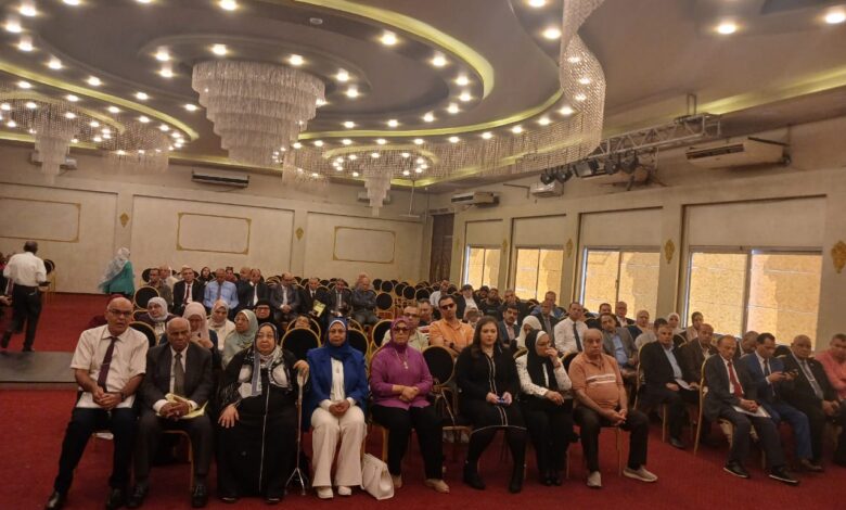 "الزراعة" تستعرض جهود تعزيز وتحديث الخدمات الإرشادية للمزارعين