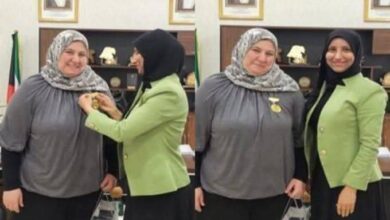 الصحة الكويتية تكرم الممرضة المصرية صفاء رحمو (وسام الشجاعة )