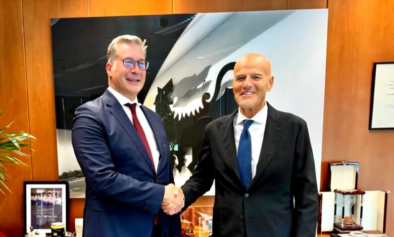 وزير البترول يزور مقر شركة "إيني" بمدينة ميلانو