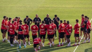 محاضرة فنية وتدريبات وانتظام الدوليين فى مران الاهلى