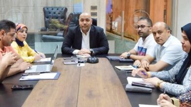 نائب محافظ المنوفية يناقش الفرص الإستثمارية والتيسيرات المقدمة للمستثمرين