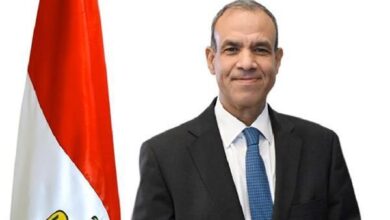 لدكتور/ محمد محمود عكاشة خبير جراحات قاع الجمجمة