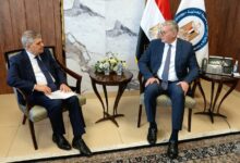 وزير البترول يبحث مع رئيس هيئة قناة السويس إقامة محطة لتسييل وتخزين الغاز الطبيعي ببورسعيد