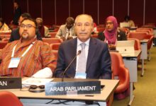 البرلمان العربي يطالب المجتمع الدولي بموقف حاسم لسباق التسلح التقليدي وغير التقليدي