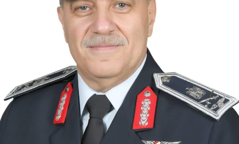 اللواء طيار أ ح عمرو عبد الرحمن صقر قائد القوات الجوي بمناسبة عيــــد القـــــوات الجـــــوية 93