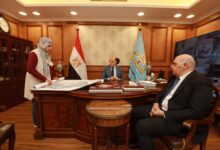محافظ كفرالشيخ يستقبل القائم بعمل رئيس الجامعة لبحث عدد من الملفات التعليمية