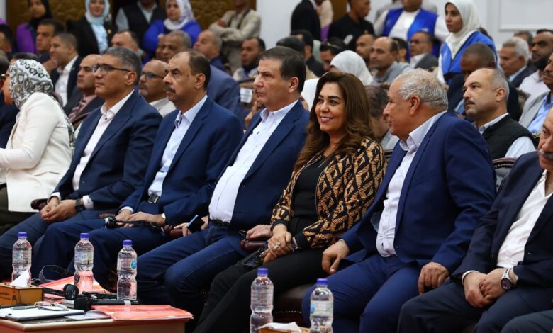 وزيرا الزراعة والتنمية المحلية يفتتحان فعاليات الدورة الثانية لمعرض الوادي الجديد الزراعي "EGY AGRI