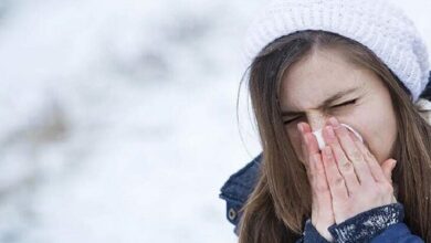 أعراض نزلات البرد المزمنة ... نصائح غذائية للشفاء منها