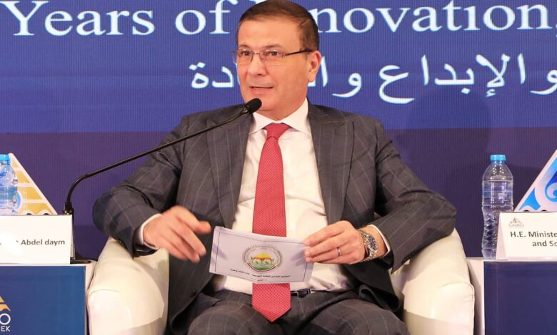 وزير الزراعة خلال مشاركته في حلقة نقاشية بـ "أسبوع القاهرة للمياه":التزام الدولة بدعم المزارع وتحقيق الأمن المائي والغذائي