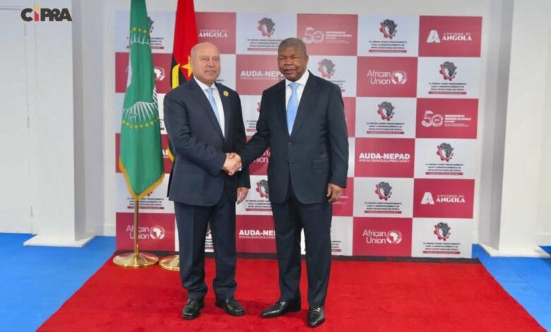 نيابة عن فخامة رئيس الجمهورية نائب رئيس مجلس الوزراء للتنمية الصناعية وزير الصناعة والنقل يلقي كلمة مصر بالجلسة الرئيسية لقمة لواندا