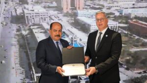 وزير البترول والثروة المعدنية يُكرم إنبي وبتروجت وصان مصر في أديبك 2025