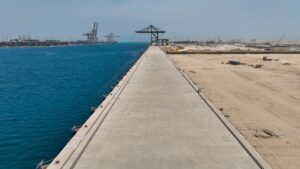 ميناء السخنة 