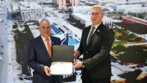 وزير البترول والثروة المعدنية يُكرم إنبي وبتروجت وصان مصر في أديبك 2025