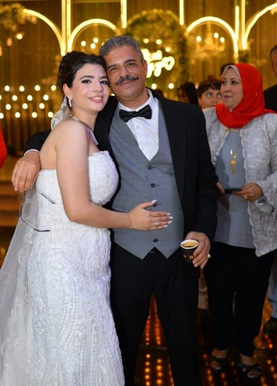 الف مبروك الزفاف