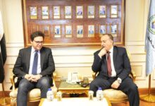 وزير الثقافة ومحافظ أسيوط يبحثان تطوير المواقع الثقافية ودراسة إنشاء دار للأوبرا بالمحافظة