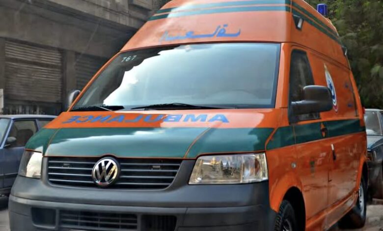 إصابة 28 مواطنًا في حادث انقلاب سيارة ربع نقل بسمسطا