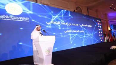 رئيس البرلمان العربي: الذكاء الاصطناعي يخدم تحقيق العدالة شرط الحفاظ على القيم الإنسانية والمبادئ القانونية