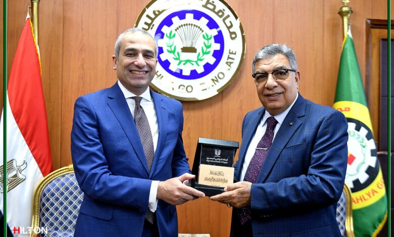 رئيس البنك الزراعي المصري : يلتقي محافظ الدقهلية لتعزيز أوجه التعاون في المشروعات التنموية وتمويل صغار المزارعين
