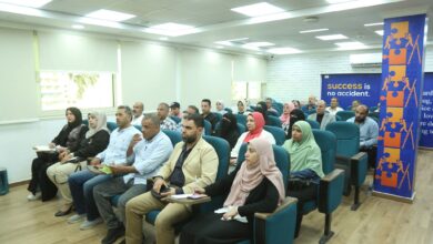 تطوير وميكنة خدمات تراخيص المحال العامة ضمن خطة التحول الرقمي بكفر الشيخ