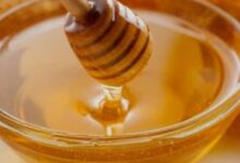 خبراء التغذية .. .العسل بأنواعه المختلفة.. قوة شفائية في كل ملعقة