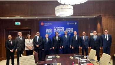 لدكتور خالد عبدالغفار يلتقي وزير صحة تركيا تعزيز وتفعيل التعاون الصحي بين البلدين