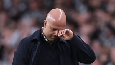 أبرز المرشحين لخلافة سلوت في ليفربول