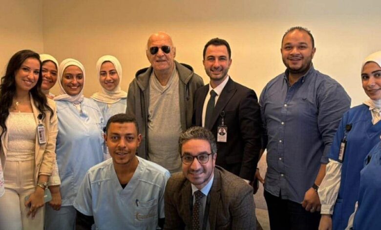 الموسيقار عمر خيرت يغادر المستشفى بعد الاطمئنان على حالته الصحية