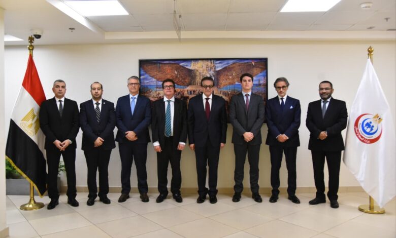 وزير الصحة يستقبل ممثلي «مالتي كير فارما» الإيطالية وهيئة الدواء المصرية