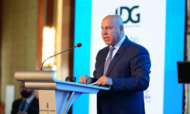 الفريق كامل الوزير يشهد توقيع 10 مذكرات تفاهم وعقود إستراتيجية في قطاع السكك الحديدية