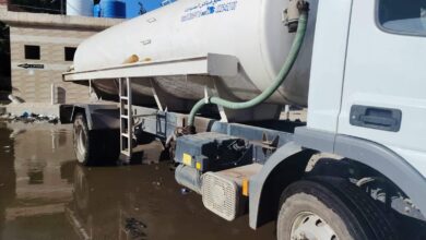 محافظ كفرالشيخ : يتابع جهود كسح مياه الأمطار بمراكز ومدن المحافظة