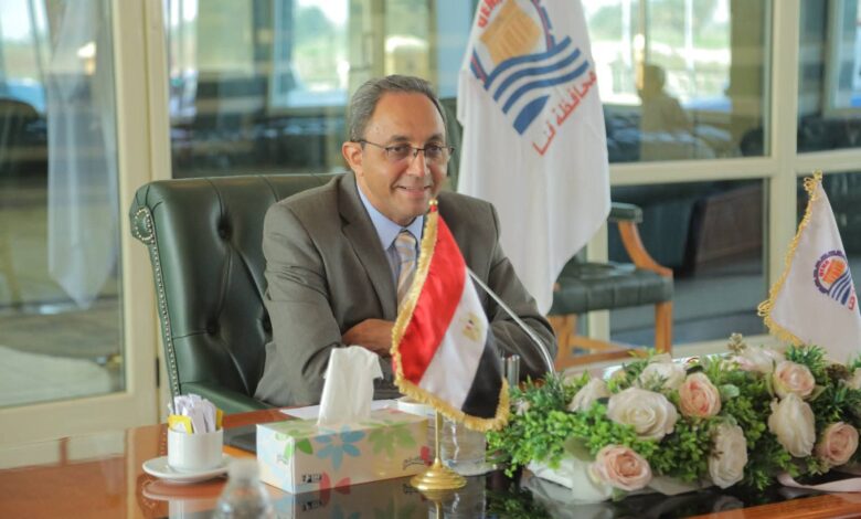 محافظ قنا : يشارك في جلسات الحوار المجتمعي حول التغيرات المناخية