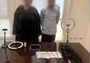 القبض على صانعة محتوى وزوجها بعد نشر فيديوهات خادشة للحياء