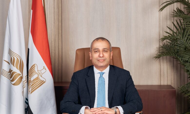 محمد أبو السعود.. الرئيس التنفيذي للبنك الزراعي المصري:قريباً.. إطلاق مجموعة من الخدمات التمويلية والمصرفية لتلبية احتياجات صغار المزارعين