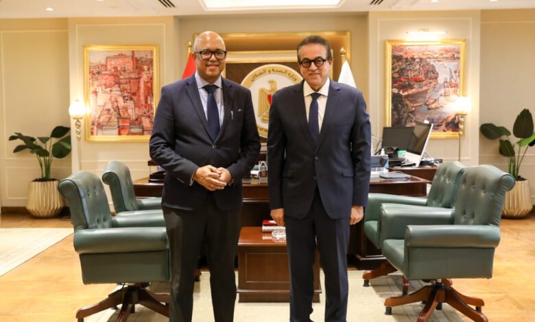 وزير الصحة يبحث مع منظمة الصحة العالمية تعزيز الجهود الدولية لمواجهة الطوارئ الصحية
