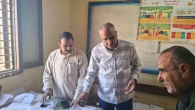 منصور يشن حملات مكثفه تجاه استقرار الأوضاع للفلاحين