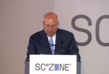 نائب رئيس مجلس الوزراء للتنمية الصناعية وزير الصناعة والنقل يستعرض إستراتيجية تطوير قطاع النقل البحري