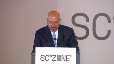 نائب رئيس مجلس الوزراء للتنمية الصناعية وزير الصناعة والنقل يستعرض إستراتيجية تطوير قطاع النقل البحري