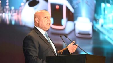 وزير الصناعة والنقل : المعرض خلال أيامه الثلاثة يجسد رسالة مفادها أن الصناعة والنقل ليسا قطاعين منفصلين بل جناحان متكاملان لبناء الجمهورية الجديدة