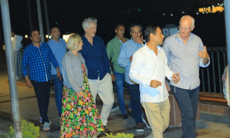 بني سويف .. تستضيف فوجاً من السُياح الإنجليز والآيسلنديين