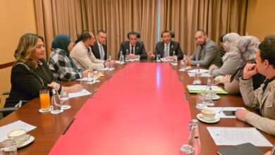 حرص وزارة الصحة الليبية على استمرار الاستفادة من الخبرات الطبية المصرية