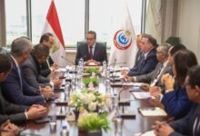 وزير الصحة يعقد اجتماعاً لمناقشة الموقف التنفيذي لمشروع ميكنة التأمين الصحي الشامل