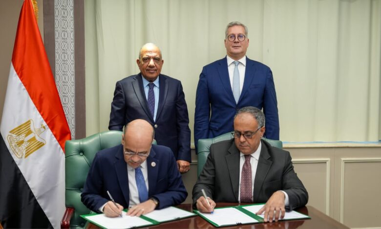 وزيرا الكهرباء والبترول يشهدان توقيع بروتوكول تعاون بين الهيئة العامة للبترول وهيئة المواد النووية