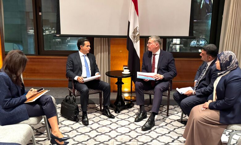 وزير البترول : يستعرض إصلاحات قطاع التعدين ويبحث شراكات استثمارية جديدة