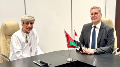 وزير البترول يبحث مع نظيره العمانى زيادة حجم اعمال الشركات المصرية في السوق العمانية