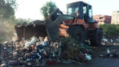 في جولة ميدانية مكثفة : تابع رئيس المدينة أعمال رفع كفاءة النظافة العامة بقلين