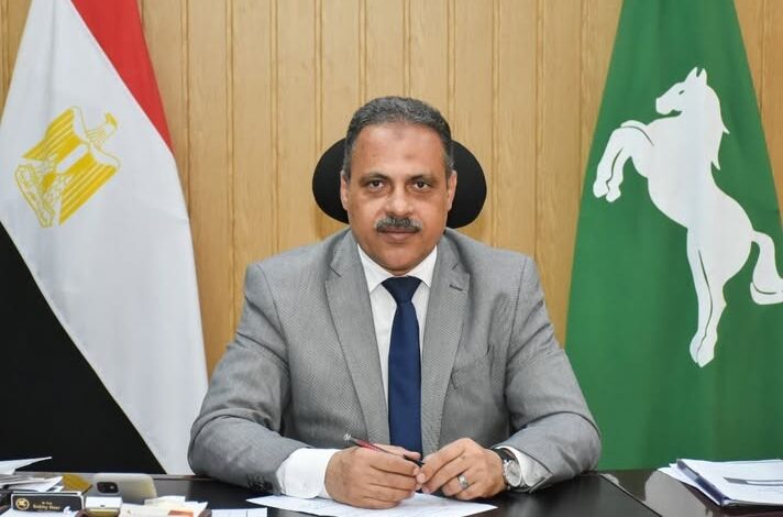 البيئة : تفحص ١٠0 مشروع ومعاينة ٨ مواقع جديدة لمحطات المحمول بالشرقية