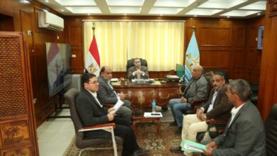 محافظ كفرالشيخ : يوجه ببحث عدد من طلبات وشكاوى المواطنين