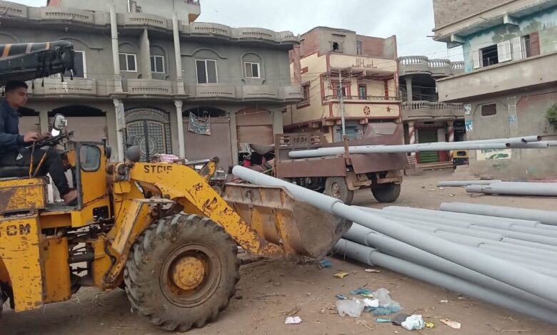 تركيب أعمودة كهرباء جديد ة بطريق بيلا – الجرايدة