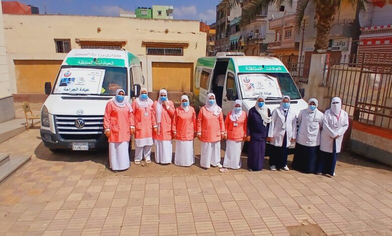 القوافل العلاجية تقدم خدمات طبية وتوعوية شاملة لـ 1.5 مليون مواطن بالمحافظات